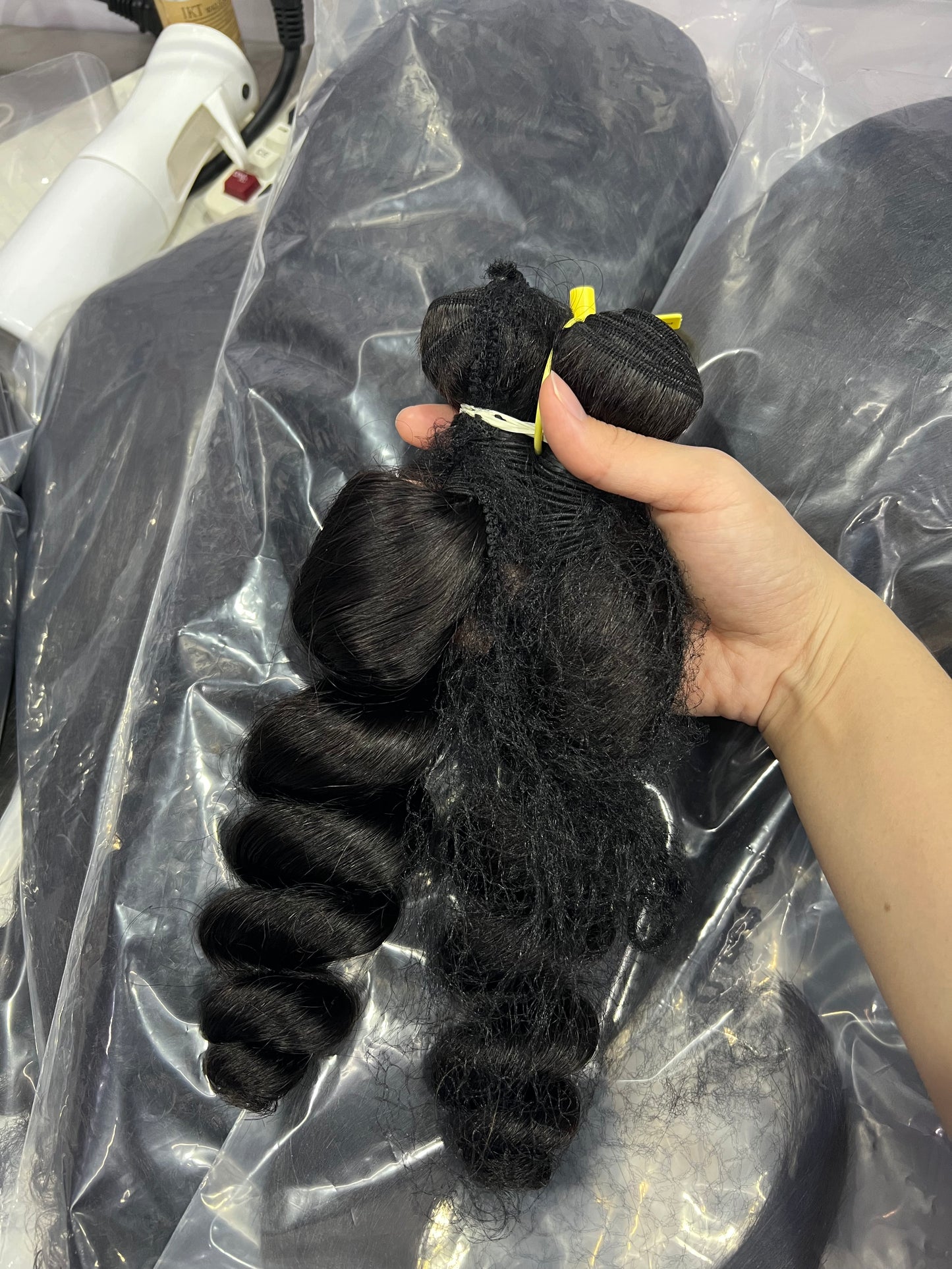 12A Virgin Loose Wave Bundle 1B